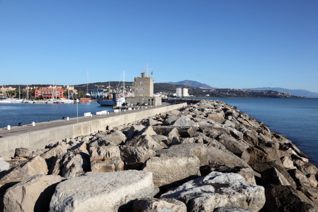 Breakwater for Sotogrande beaches 